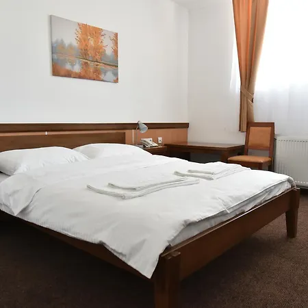 Salon Nina Bed & Breakfast 3*